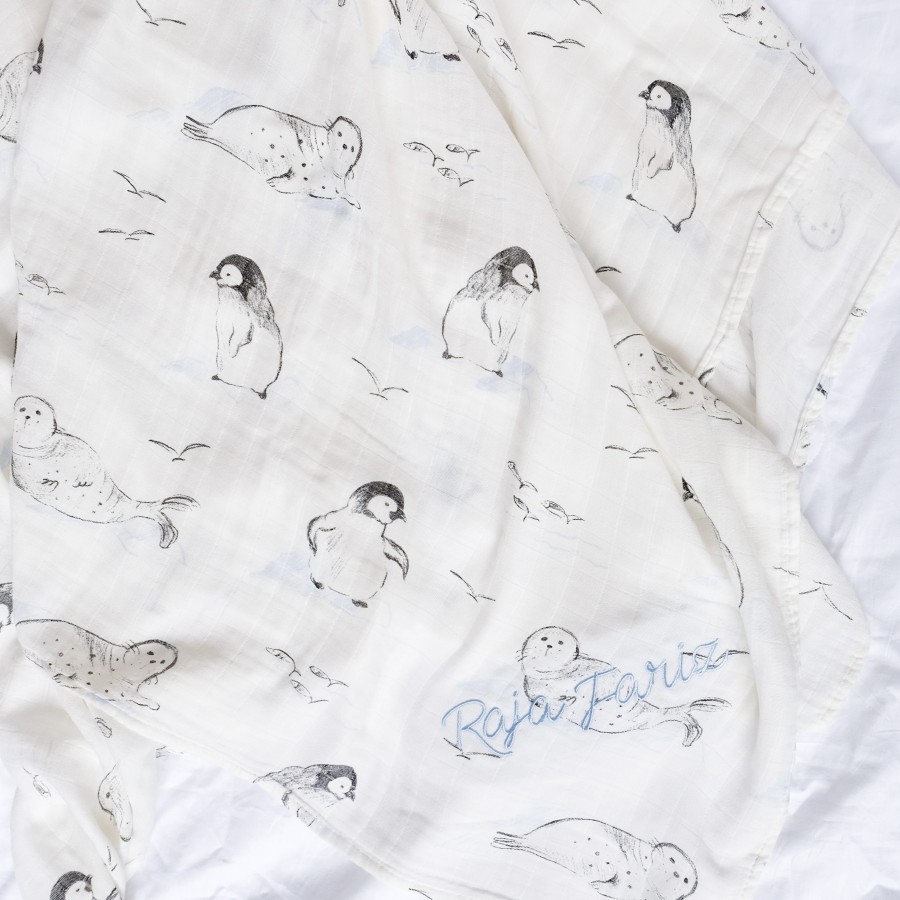 Bamboo Cotton Muslin Swaddle - Winter Wonders